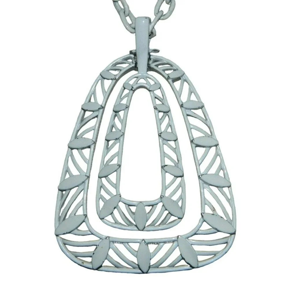 VTG 1950's CROWN TRIFARI White Enamel Triangle Abstract Choker Necklace